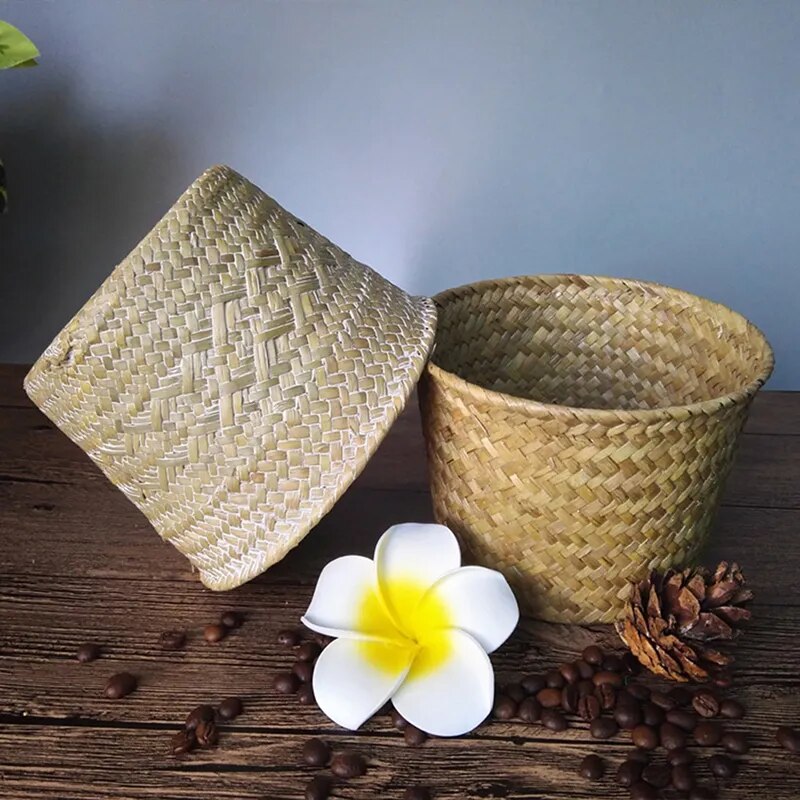 Fioriera da giardino in bambù fatta a mano con cestini portaoggetti