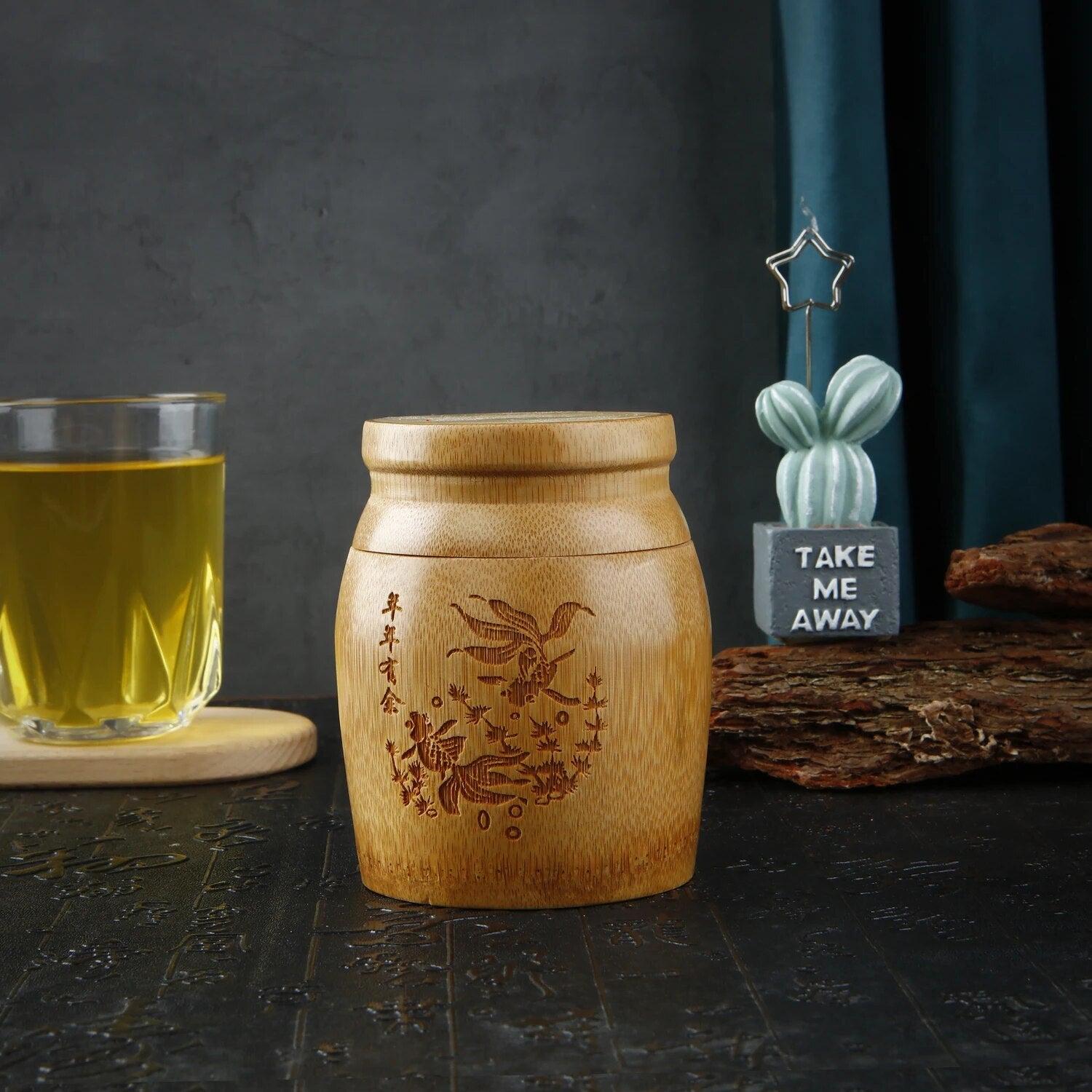 Handgefertigte Tee-Aufbewahrungsbox aus Bambus