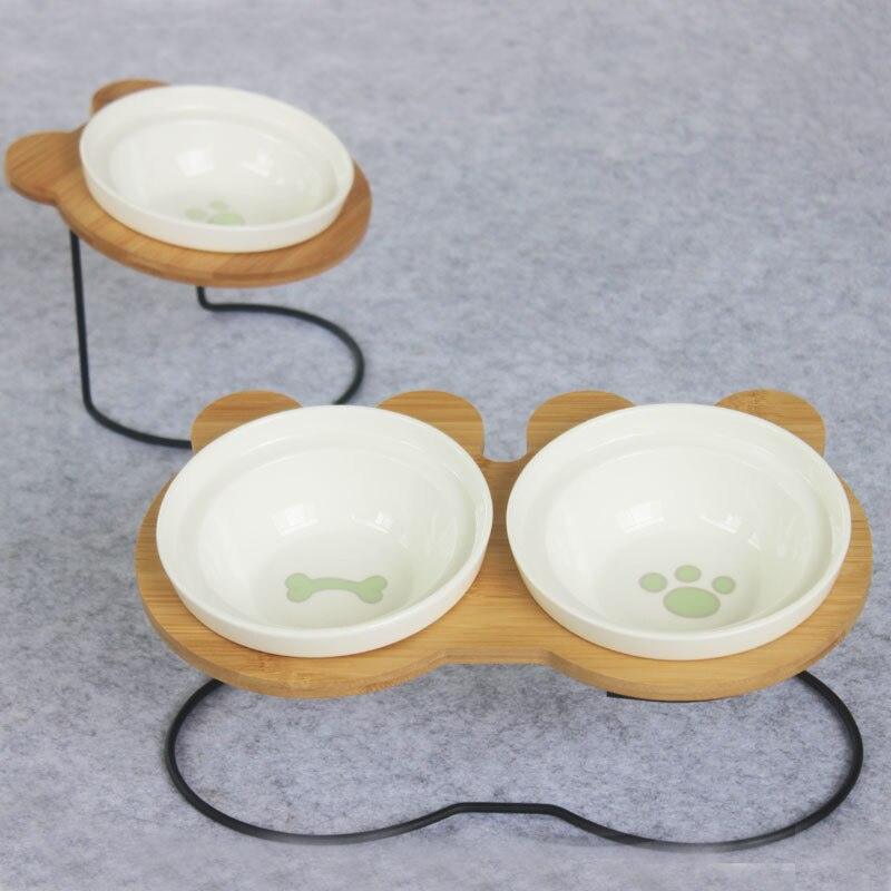 Slanted pet bowl with bamboo stand - Bamboo.